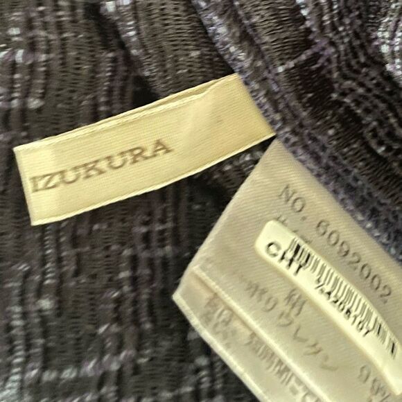 Akihiko Izukura Woven Silk Cardigan - Picture 6 of 10